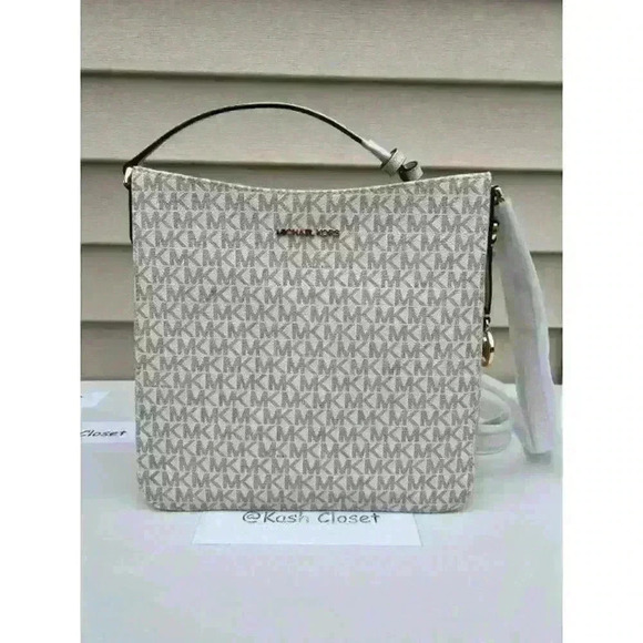 Michael Kors Briley Messenger Crossbody Bag Large JetSet Xbody logo Lt Cream - Picture 1 of 10